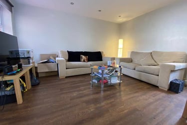 3 bed flat, Heath, Maindy, Cardiff, CF143PS - Image 3