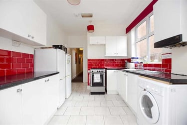 5 bed house, Oak Tree Lane, Selly Oak, Birmingham, B296HX - Image 3