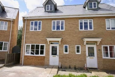 4 bed house, Roe Drive, Earlham, Norwich, NR58BT - Image 1