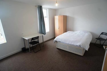 5 bed house, Adamsdown, Adamstown, Cardiff, CF240EQ - Image 5