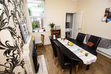 2 bed house, Gleave Road, Selly Oak, Birmingham, B296JN - Image 2