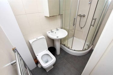 6 bed house, Hubert Road, Selly Park, Birmingham, B296ER - Image 11