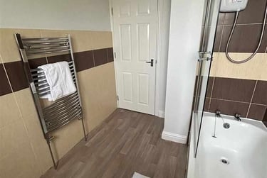 3 bed flat, Cowlishaw Road, Sharrowvale, Sheffield, S118XE - Image 11
