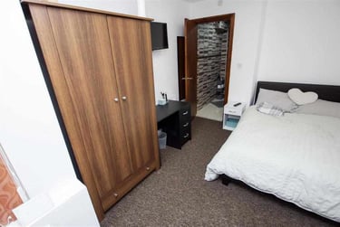 5 bed house, Holly Grove, Hubert Road, Selly Park, Birmingham, B296EQ - Image 5