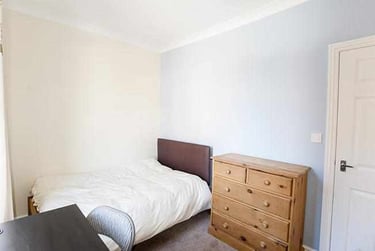 3 bed house, Berresford Road, Sharrowvale, Sheffield, S118XW - Image 3