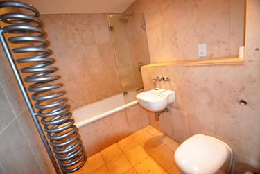 1 bed flat, Cardiff Bay, Cardiff, CF104RA - Image 5