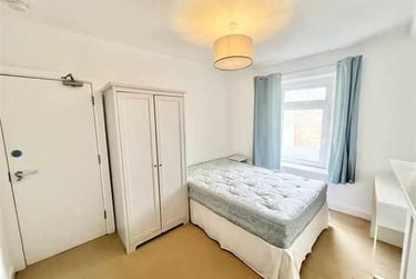 3 bed house, Beach Street, Brynmill, Swansea, SA13JP - Image 4