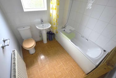 4 bed house, Heather Road, Knighton, Leicester, LE26DD - Image 7