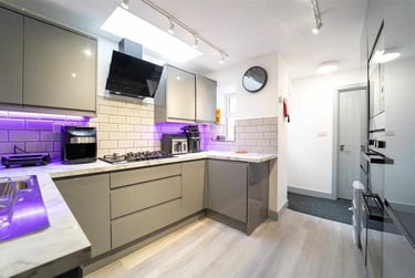 6 bed house, North Road, Selly Park, Birmingham, B296AW - Image 3