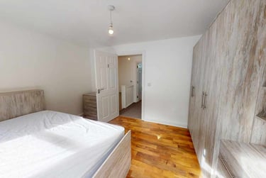 4 bed house, Blue Fox Close, City Centre, Leicester, LE30EE - Image 11