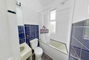 8 bed house, Salford, Seedley, M67EL - Image 12