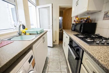 4 bed house, Winnie Road, Selly Park, Birmingham, B296JX - Image 3