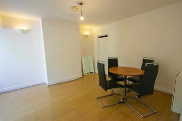 2 bed house, Reservoir Road, Selly Park, Birmingham, B296TF - Image 4