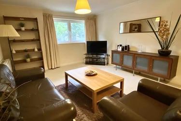 1 bed house, Cardiff Bay, Cardiff, CF105NH - Image 4