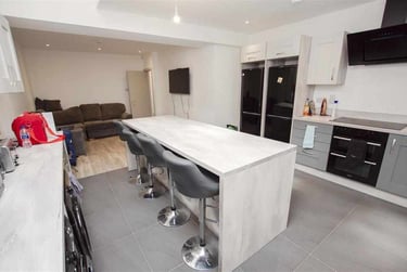 5 bed house, Raddlebarn Road, Selly Park, Birmingham, B296HH - Image 4