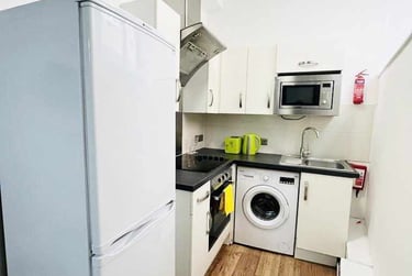 4 bed flat, 18-20 Albion Street, Highfields, Leicester, LE16GB - Image 4