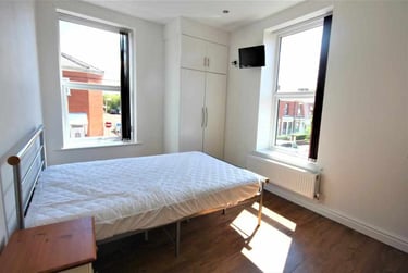 3 bed flat, St. Pauls Road, Plungington, Preston, PR16NS - Image 12