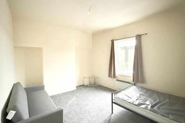 1 bed flat, Watkin Lane, City Centre, Preston, PR55RD - Image 2