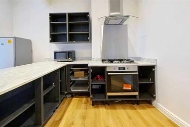 5 bed house, Hubert Road, Selly Park, Birmingham, B296ET - Image 1