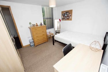 5 bed house, Hubert Road, Selly Park, Birmingham, B296EP - Image 5