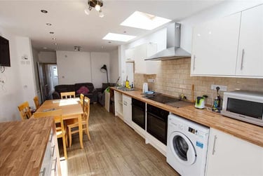 6 bed house, Hubert Road, Selly Park, Birmingham, B296ER - Image 3