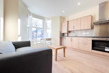 2 bed flat, Roath, Plasnewydd, Cardiff, CF243BT - Image 4