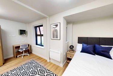 4 bed flat, Oxford Street, City Centre, Leicester, LE15XW - Image 12