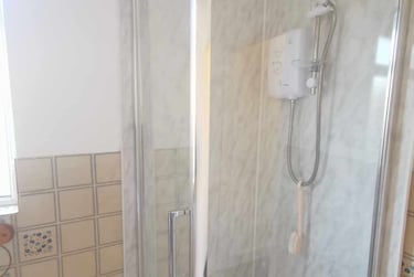 3 bed house, Miers Street, St Thomas, Swansea, SA18BZ - Image 4