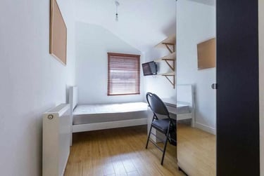 6 bed house, Dawlish Road, Selly Park, Birmingham, B297AT - Image 5