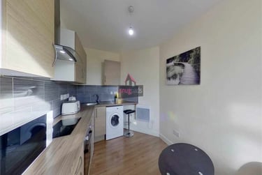 1 bed flat, Salford, Seedley, M55JJ - Image 1