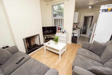 5 bed house, Hubert Road, Selly Park, Birmingham, B296EP - Image 1