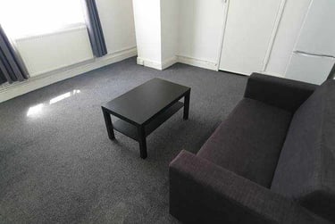 1 bed flat, 2, 18, Cathays, Cardiff, CF244BZ - Image 5