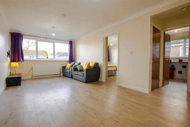 2 bed flat, Wellman Croft, Selly Oak, Birmingham, B296NS - Image 5