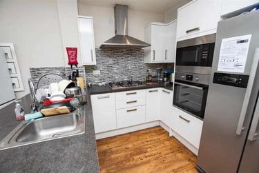 6 bed house, Hubert Road, Selly Park, Birmingham, B296ES - Image 3