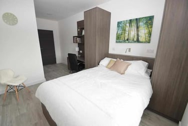 1 bed flat, Frederick Road, Selly Oak, Birmingham, B296PB - Image 2