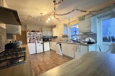 9 bed house, Cathays, Plasnewydd, Cardiff, CF244AQ - Image 4