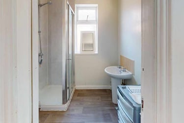 4 bed house, Fosse Road South, City Centre, Leicester, LE30FW - Image 11