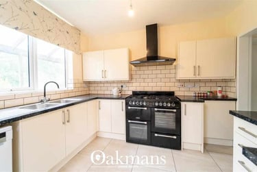 6 bed house, Weoley Park Road, Selly Oak, Birmingham, B296QZ - Image 3