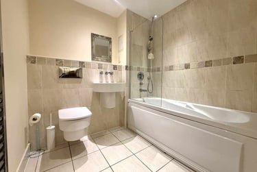 2 bed flat, Cardiff Bay, Sports Village, Cardiff, CF110JQ - Image 7