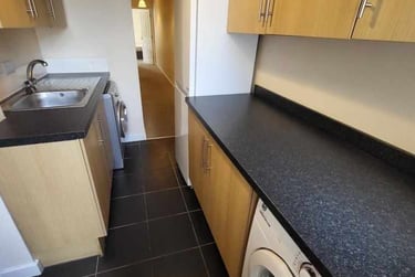 6 bed house, Fieldview, Earlham, Norwich, NR58AQ - Image 4