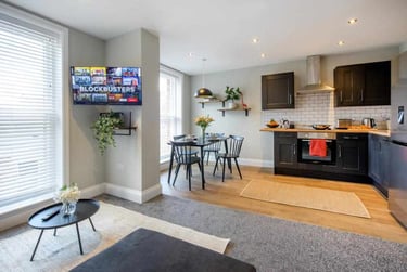 1 bed flat, 13 Winckley Street, City Centre, Preston, PR12AA - Image 1