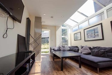 6 bed house, Heeley Road, Selly Park, Birmingham, B296EL - Image 2