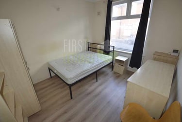 4 bed house, Glossop Street, Highfields, Leicester, LE55HN - Image 2