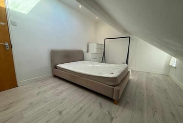 1 bed house, Roath, Plasnewydd, Cardiff, CF243EX - Image 11