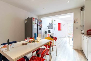 5 bed house, Exeter Road, Selly Park, Birmingham, B296EU - Image 3