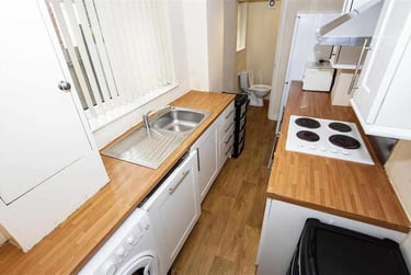 3 bed house, Gleave Road, Selly Park, Birmingham, B296JW - Image 2