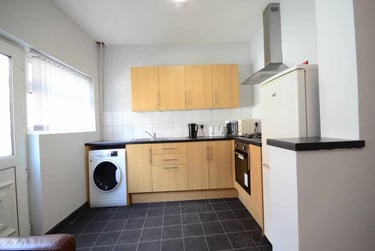 4 bed house, Wavertree, Liverpool, L153JE - Image 8