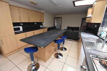 7 bed house, Umberslade Road, Selly Park, Birmingham, B297RZ - Image 3