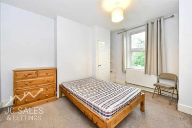 4 bed house, Kirkstall Road, Sharrowvale, Sheffield, S118XJ - Image 6