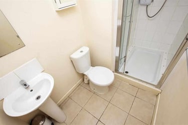 6 bed house, Heeley Road, Selly Park, Birmingham, B296EL - Image 9